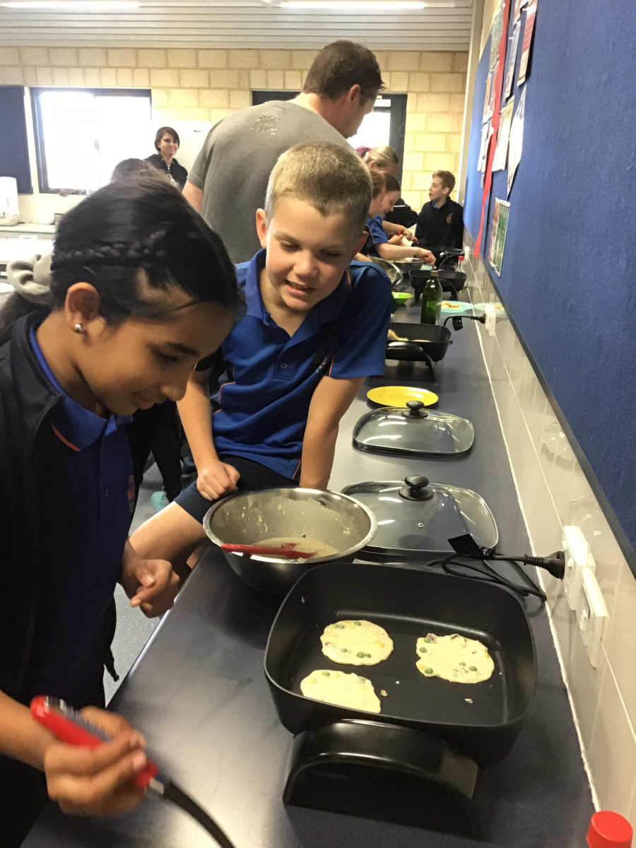 Students cooking FEAST fast fritters